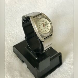 Vintage Nixon The “Small Don” Women’s Timepiece